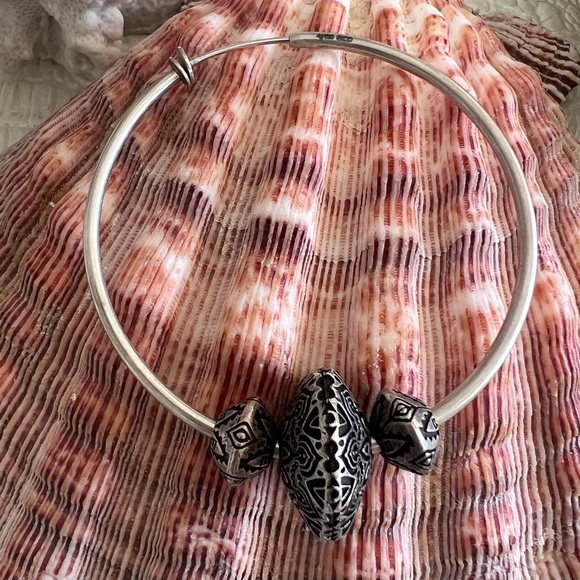 GUCCI - Anger Forest Mismatched
Hoop Clip Earrings - SS925 - Picture 13 of 14